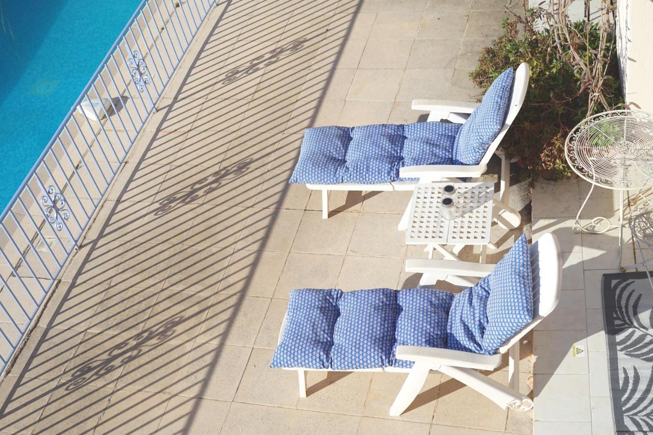 Les Volets Bleus Hotel Speracedes Ngoại thất bức ảnh